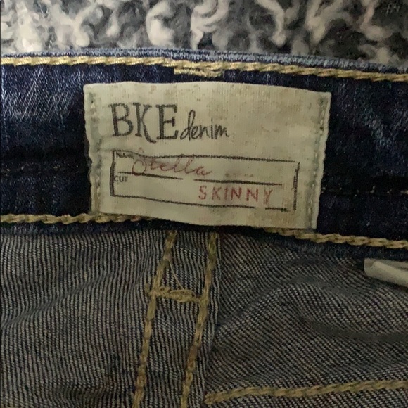 BKE Skinny Jeans - Picture 2 of 5